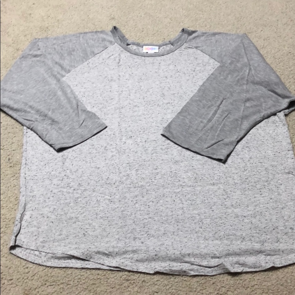 Lularoe Randy size 3XL in a white and light gray
